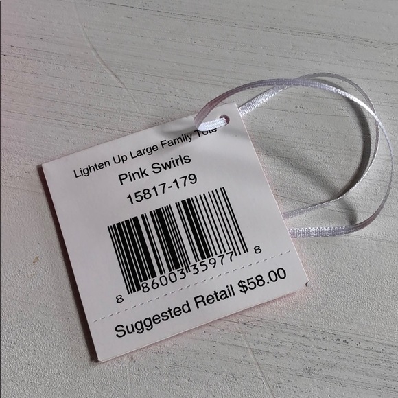 Vera Bradley LARGE FAMILY TOTE BAG - Picture 6 of 6